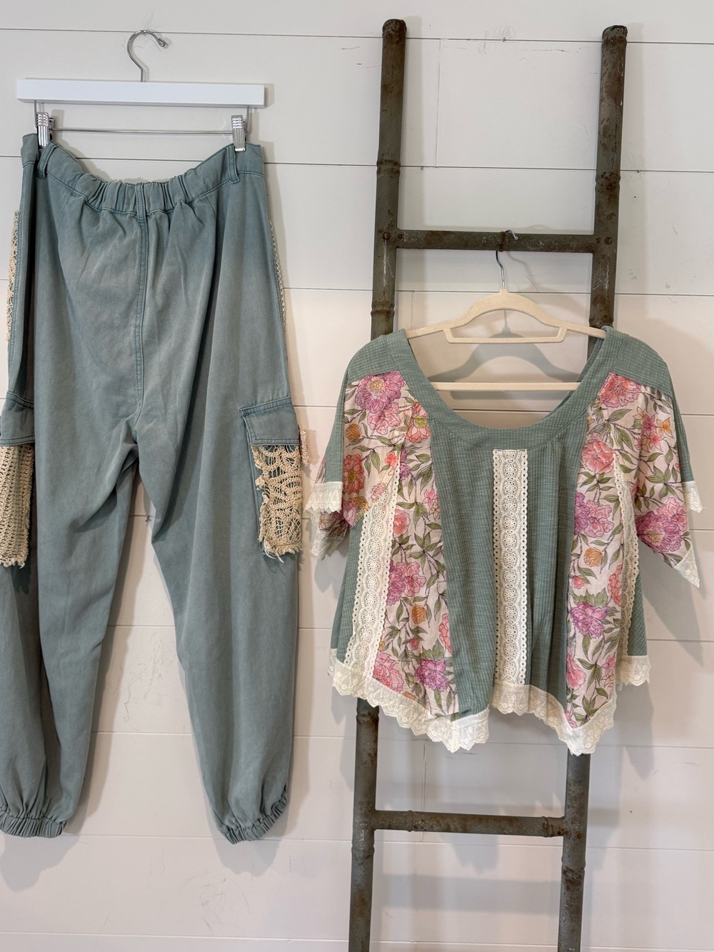 NEW POL SET: “The Millie May” Patchwork Jogger Pants & Floral Lace Top - Picture 4 of 4